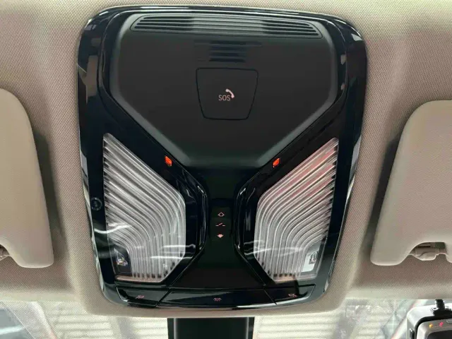 BMW 3 Series — Фото автомобиля 14