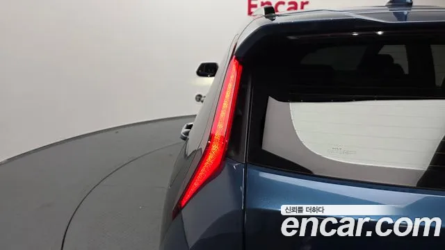Kia Niro The All New Niro — Фото автомобиля 7