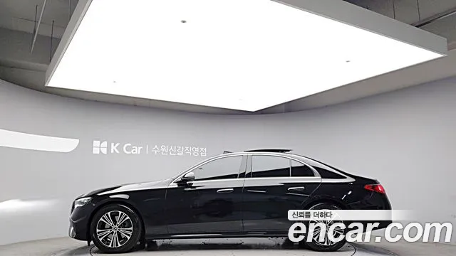Mercedes-Benz E-Class W214 — Фото автомобиля 14