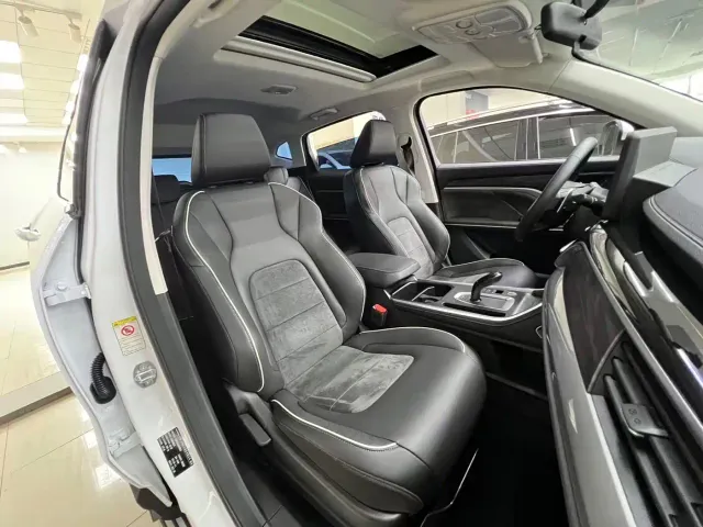 Haval H6 — Фото автомобиля 24