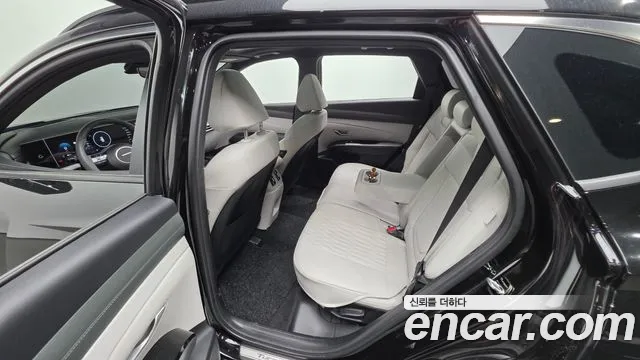 Hyundai Tucson Новый Tucson (NX4) Бензин 1.6 турбо 2WD — Фото автомобиля 22