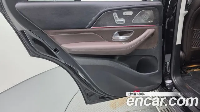 Mercedes-Benz GLE-Class — Фото автомобиля 15