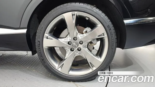 Genesis GV80 — Фото автомобиля 21