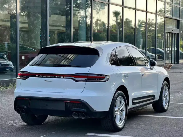 Porsche Macan — Фото автомобиля 12