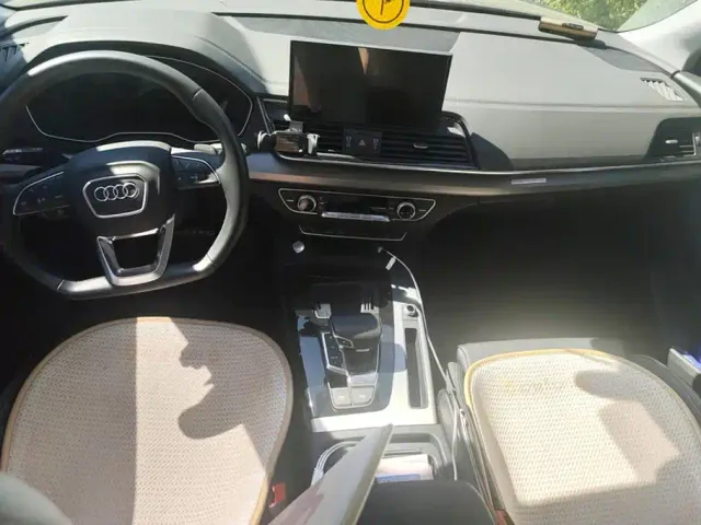 Audi Q5L — Фото автомобиля 12