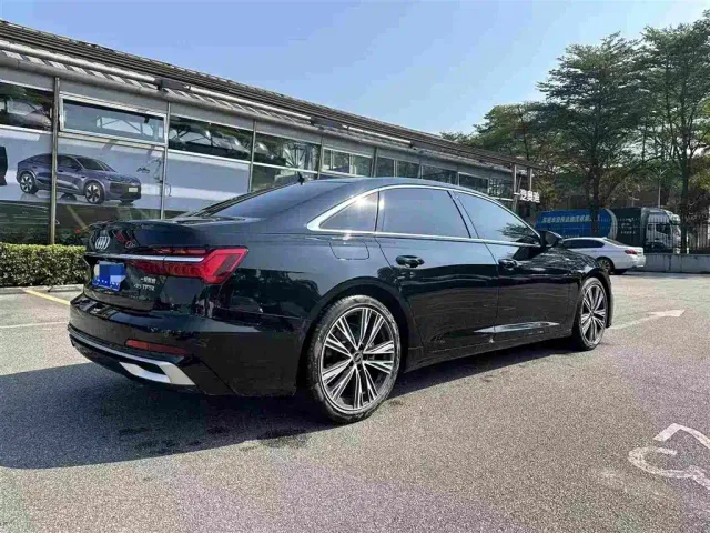 Audi A6L — Фото автомобиля 4