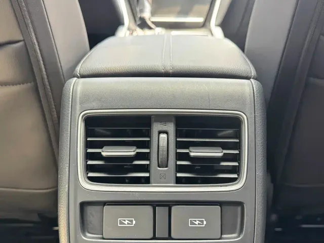 Honda Accord — Фото автомобиля 12