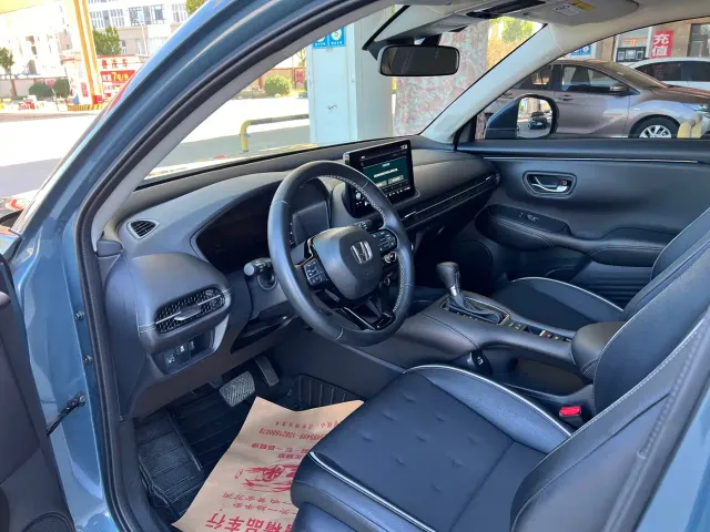 Honda ZR-V — Фото автомобиля 5
