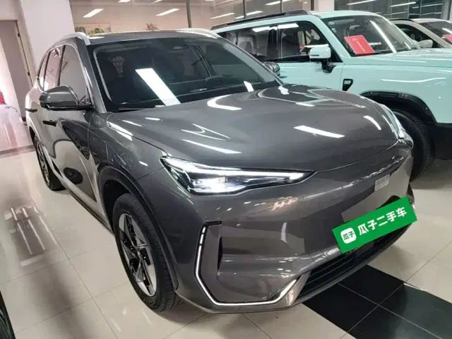 Geely Galaxy E5 — Фото автомобиля 3
