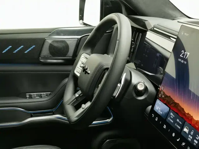 BYD FangChengBao Leopard 8 — Фото автомобиля 22