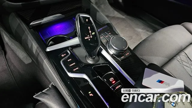 BMW 5-Series — Фото автомобиля 9