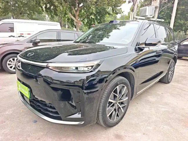 Фотография автомобиля — GAC Trumpchi Xiangwang S9