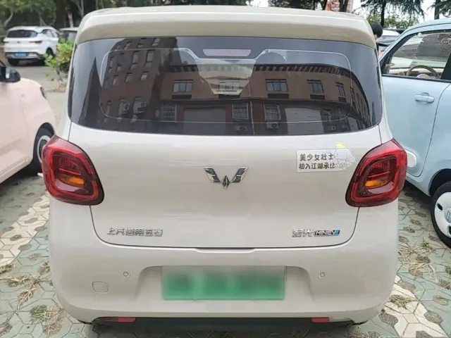 Wuling Hongguang Mini EV — Фото автомобиля 5