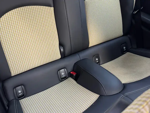 MINI Hatch — Фото автомобиля 9