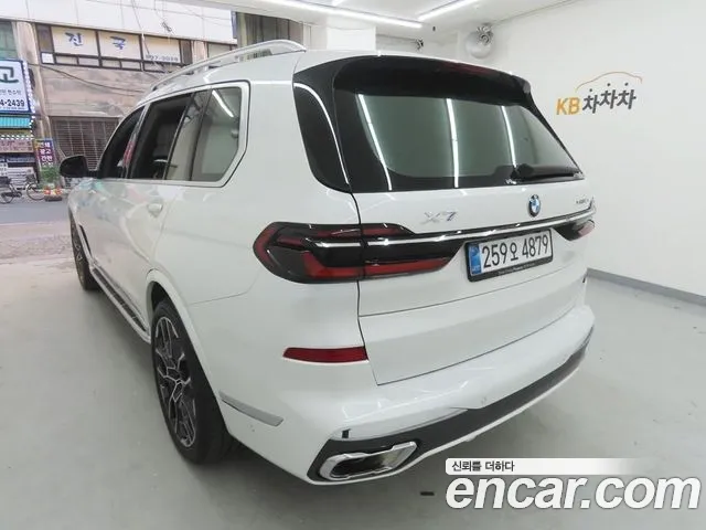 Фотография автомобиля — BMW X7 X7 (G07)