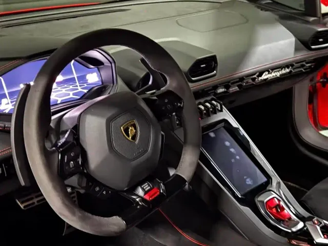 Lamborghini Huracan — Фото автомобиля 6
