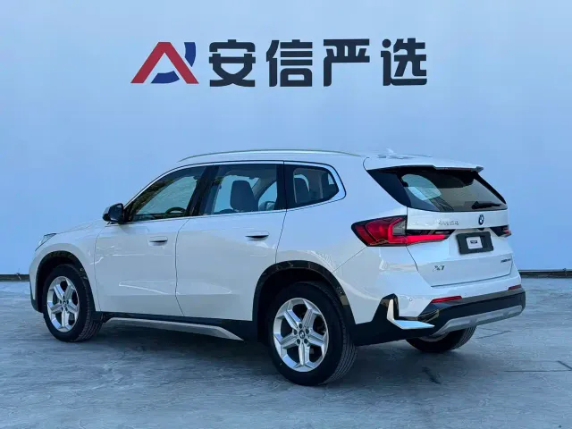 BMW X1 — Фото автомобиля 6