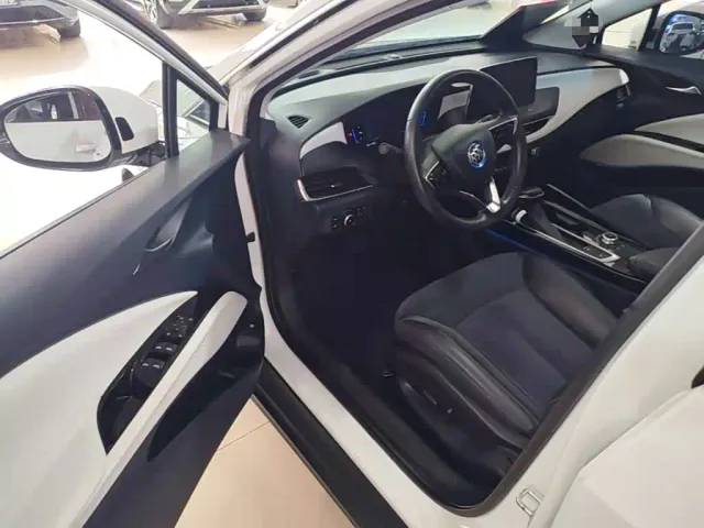 Buick Velite 6 — Фото автомобиля 15