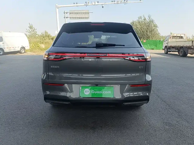 Geely Galaxy E5 — Фото автомобиля 5