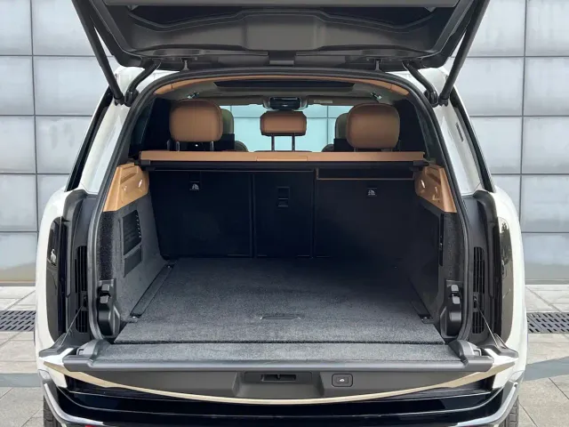 Land Rover Range Rover — Фото автомобиля 19
