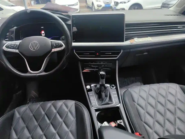 Volkswagen Sagitar — Фото автомобиля 12