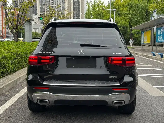 Mercedes-Benz GLB-Class — Фото автомобиля 24