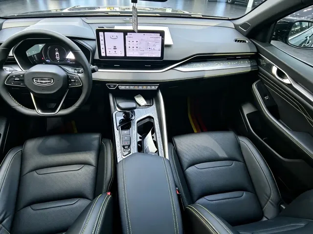 Geely Xingrui — Фото автомобиля 5