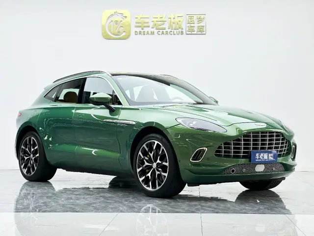 Aston Martin DBX — Фото автомобиля 3