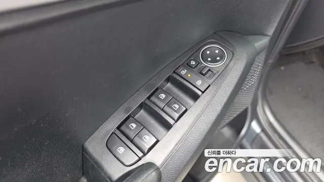 Kia Seltos — Фото автомобиля 29