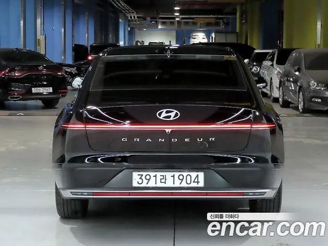 Hyundai Grandeur — Фото автомобиля 3