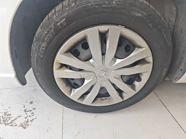 Honda Fit — Фото автомобиля 22