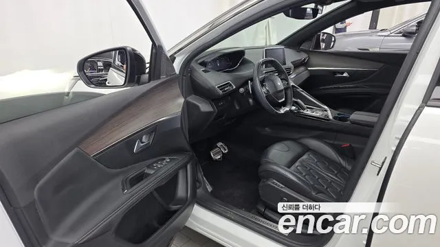 Peugeot 3008 — Фото автомобиля 10
