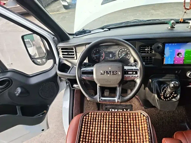 JMC Fushun — Фото автомобиля 2