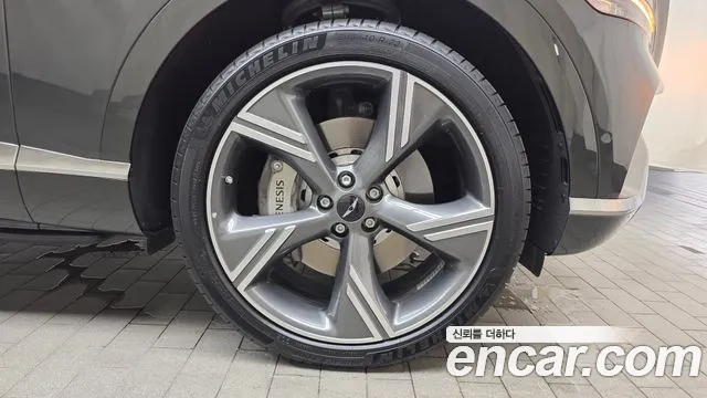 Genesis GV80 2.5T Бензин 2WD — Фото автомобиля 17