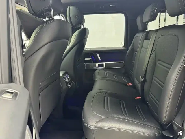 Mercedes-Benz G-Class — Фото автомобиля 6
