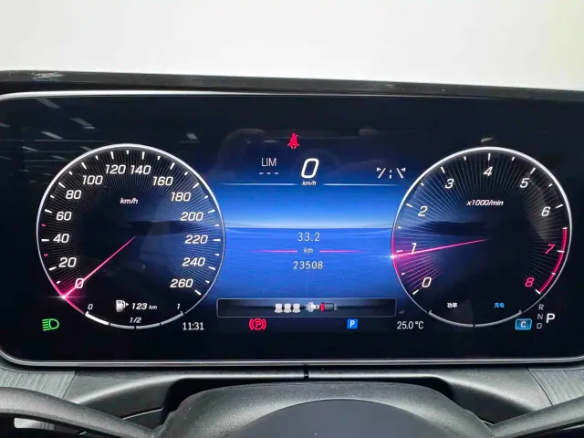 Mercedes-Benz C-Class — Фото автомобиля 8