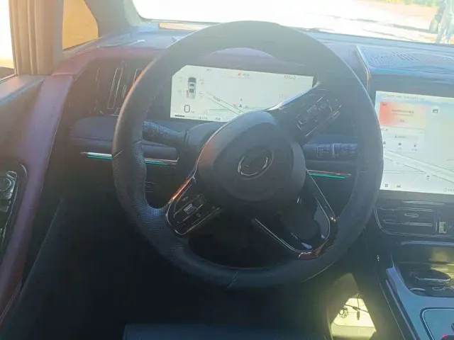 GAC Trumpchi M8 — Фото автомобиля 9