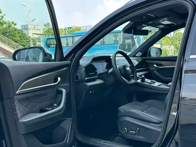 Geely Xingyue L — Фото автомобиля 7