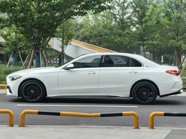 Mercedes-Benz C-Class — Фото автомобиля 7