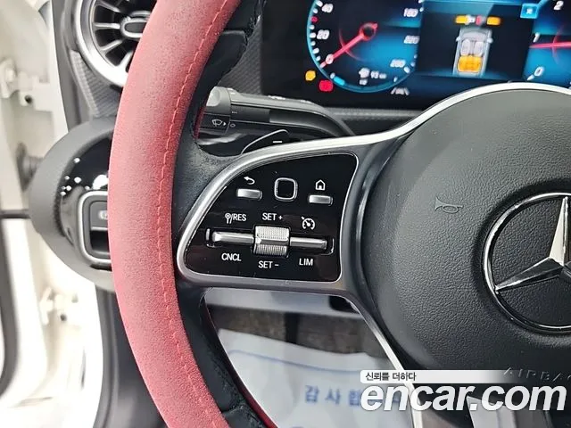 Mercedes-Benz A-Class — Фото автомобиля 12