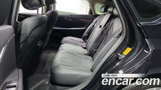 Genesis G80 — Фото автомобиля 11