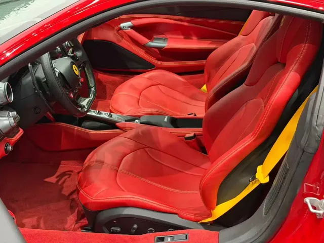 Ferrari F8 — Фото автомобиля 4