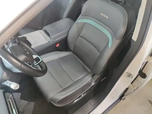 GAC Aion Y — Фото автомобиля 14