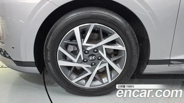 Hyundai Grandeur GN7 — Фото автомобиля 5