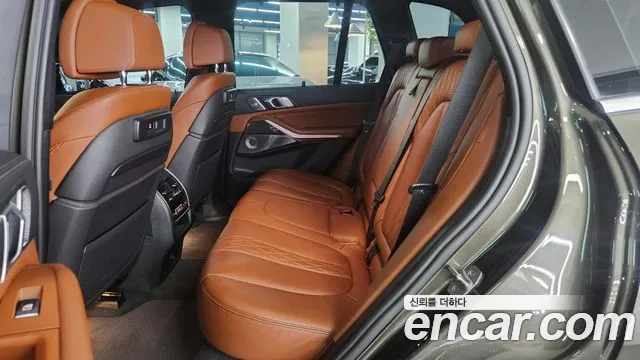 BMW X5 — Фото автомобиля 13