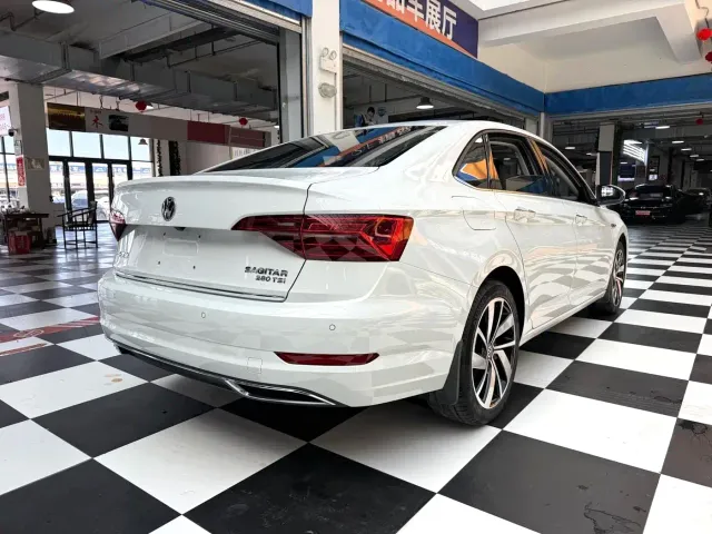 Volkswagen Sagitar — Фото автомобиля 19