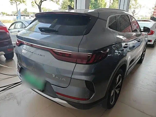 BYD Song PLUS — Фото автомобиля 6