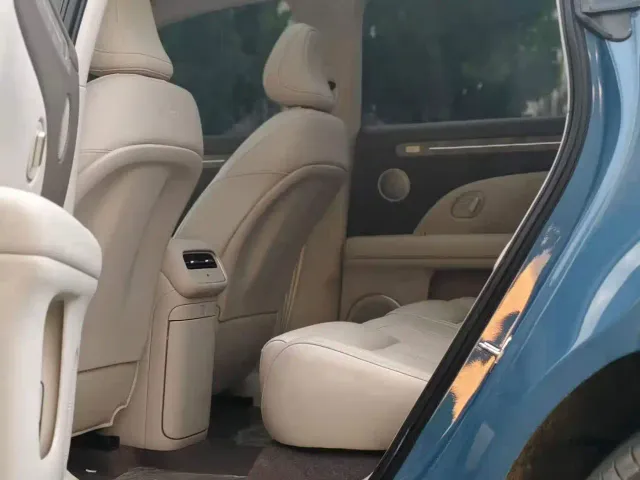 IM Motors LS6 — Фото автомобиля 6