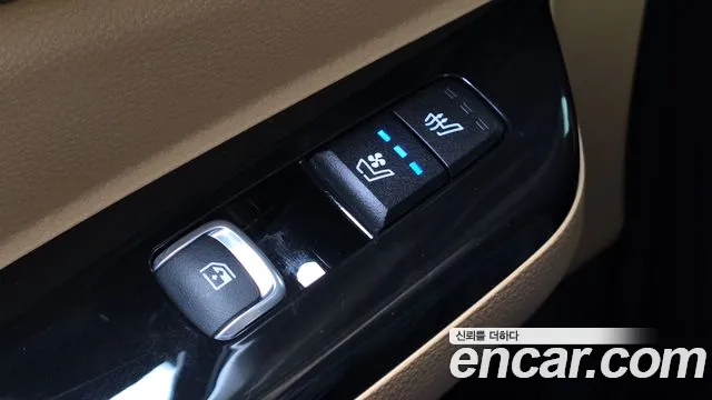 Kia Canival Carnival 4 поколение Дизель 9 мест Signature — Фото автомобиля 18