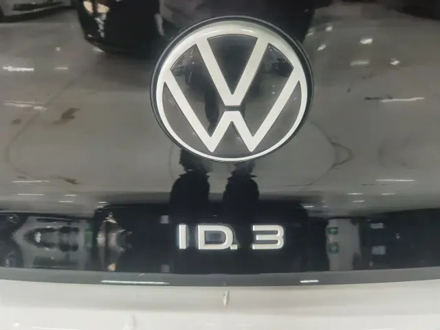 Volkswagen ID.3 — Фото автомобиля 22
